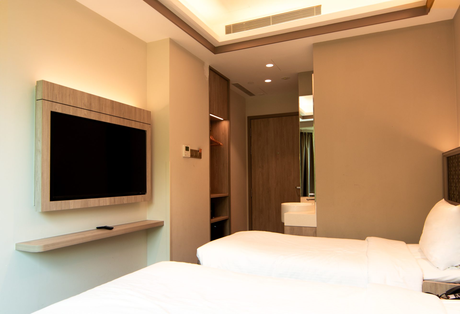 4D/3N Singapore - Free & Easy Package @ Aqueen Prestige Lavender / Jalan Besar
